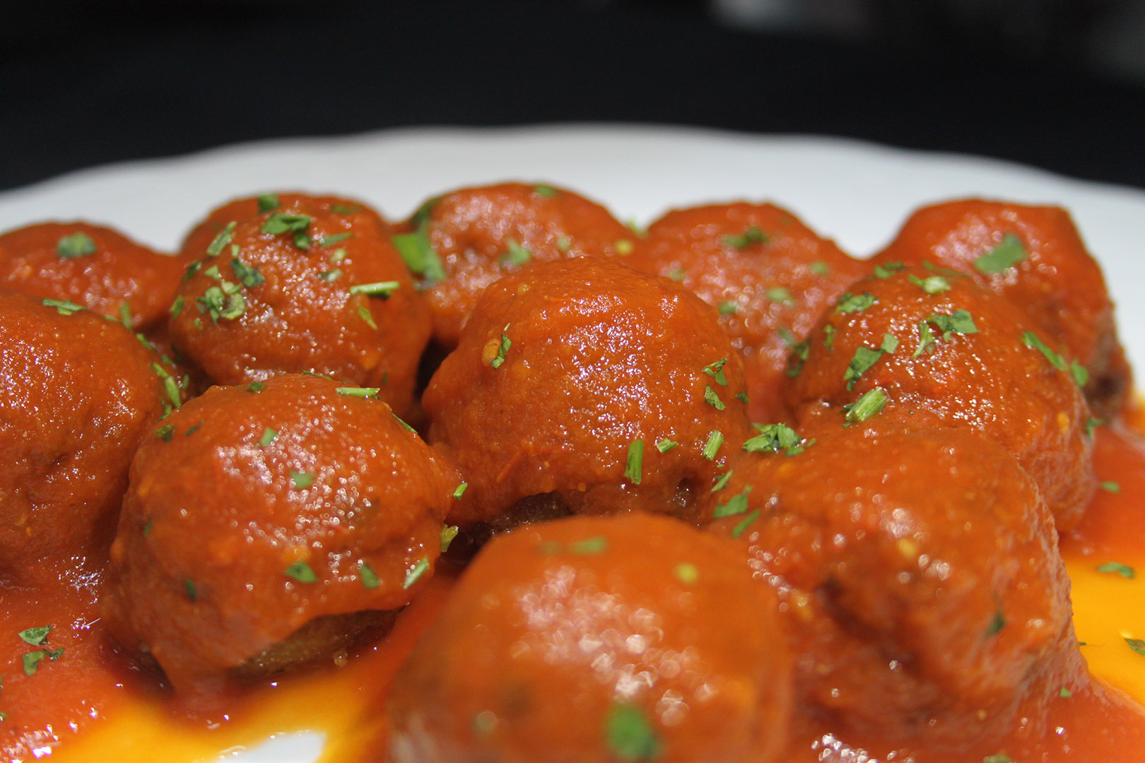 Albondigas de soja con salsa de tomate - Restaurante Raices